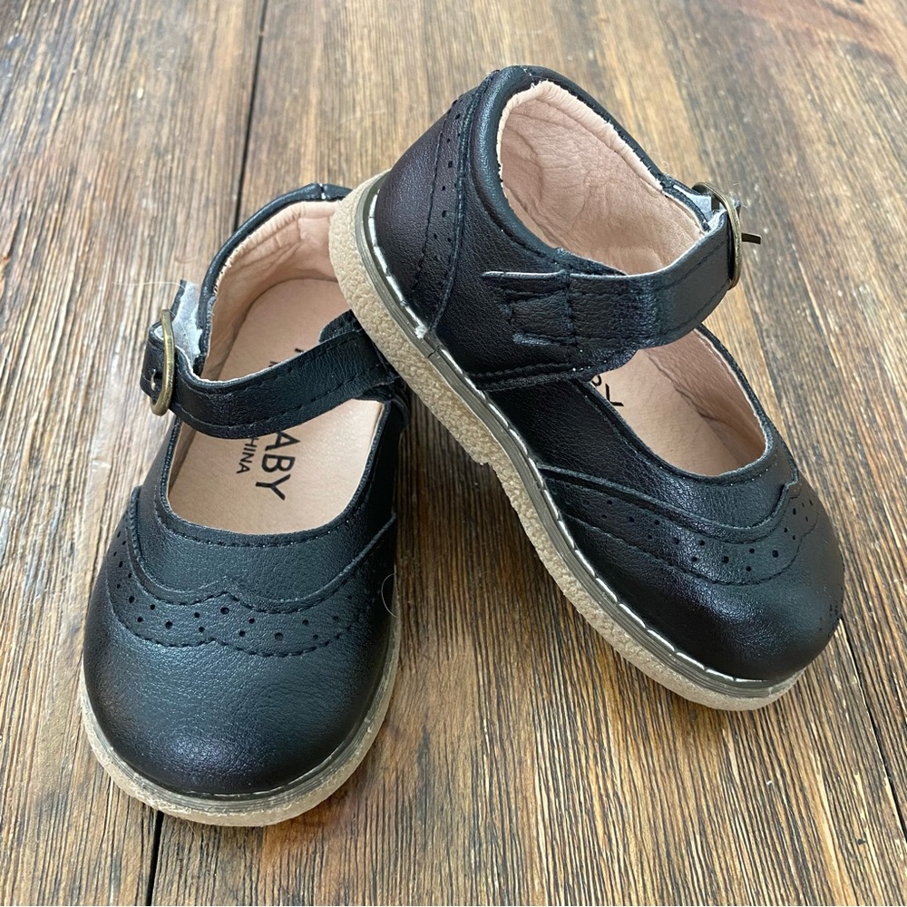 MG Baby black faux leather toddler dress shoes